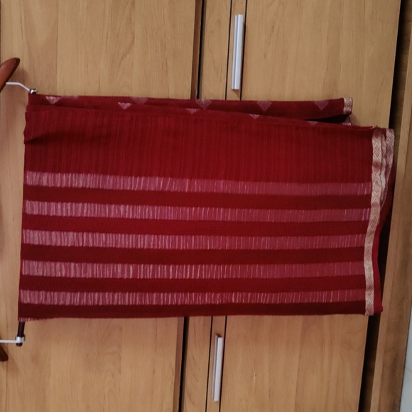 Pure Georgette Saree - Picture 3 of 8